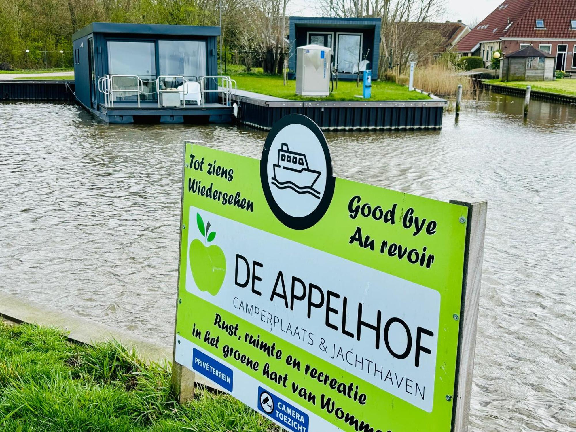 Uniek Overnachten In Een Tiny House Op De Appelhof Wommels Exterior foto